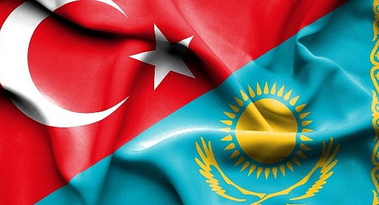 Deri sektörü ayağını yere sağlam basıyor: Kazakistan’da imzalar atıldı