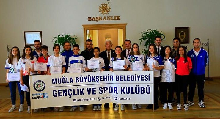 Şampiyon Sporculardan Başkan Gürün’e Ziyaret