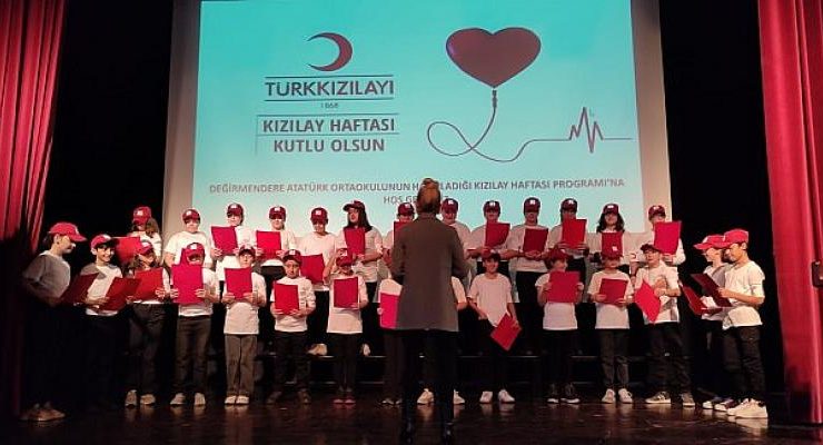 Kızılay Haftasında Gölcüklü Öğrenciler Ödüllendirildi