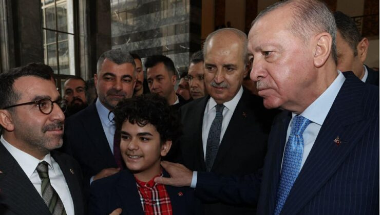 AK Parti Kars Milletvekili Adem Çalkın, Genel Kurul Sonrası Cumhurbaşkanı Erdoğan ile Bir Araya Geldi