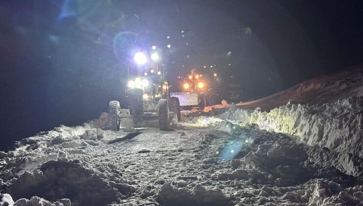 Van’da Kar Esareti: Büyükşehir Ekipleri Hasta ve Mahsur Kalanlar İçin Seferber Oldu