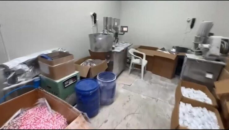 İstanbul’da Dev Uyuşturucu Operasyonu: 1 Milyon 252 Bin Hap Ele Geçirildi