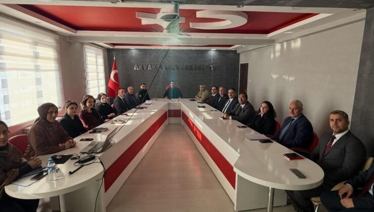 Akyaka’da Kamu Hizmetleri Masaya Yatırıldı: 2025 Yılı Değerlendirme Toplantısı Yapıldı