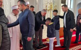 Aksaray Valisi Murat Duru’dan Bayram Mesaisi: Şehitlik Ziyareti, Vatandaşlarla Bayramlaşma Ve Güvenlik Güçlerine Tebrik