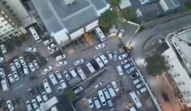 İstanbul Emniyeti Ve MİT’ten Ortak Operasyon: Kırmızı Bültenle Aranan 14 Şüpheli Yakalandı