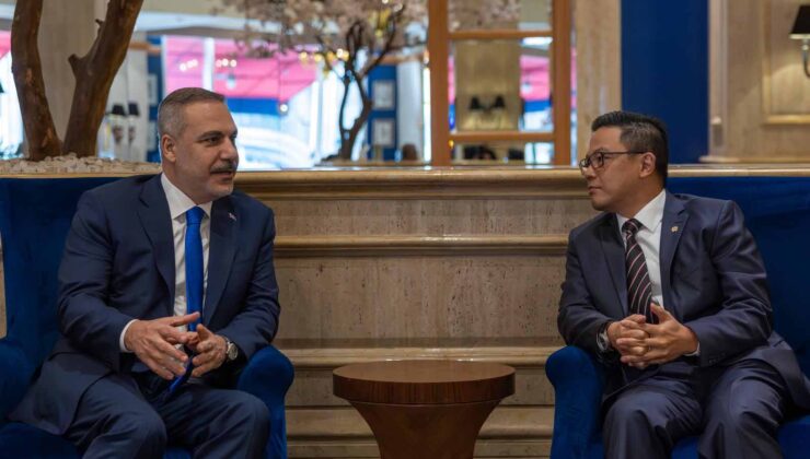 Dışişleri Bakanı Fidan’dan Endonezya Temaslarına İlişkin Açıklama: 10 Milyar Dolarlık Ticaret Hedefi İçin Ortak Vizyon