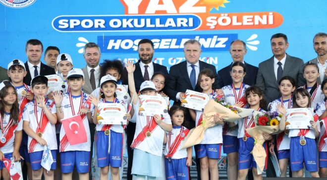 Kağıthane’de Yaz Spor Okulları Şöleni Coşkuyla Gerçekleştirildi