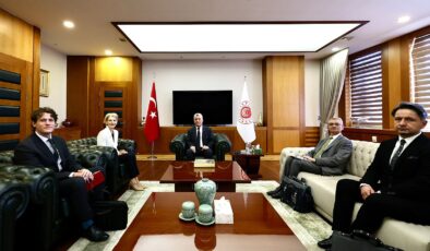 Ticaret Bakanı Ömer Bolat İngiltere Büyükelçisi Jill Morris’i Kabul Etti
