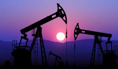 Brent Petrol Vadeli İşlemlerde 89,50 Dolar Seviyesine Yükseldi