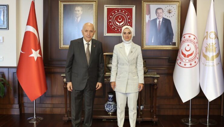Bakan Göktaş Yenimahalle Belediye Başkanı Yaşar İle Görüştü