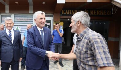 Bakan Bolat Ve Beraberindeki Heyet Artvin’de Esnaf Ve Vatandaşlarla Buluştu