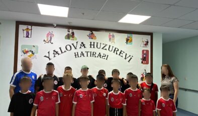 Yalova Huzurevi Sakinleri Sugören Spor Kulübü Sporcularını Misafir Etti