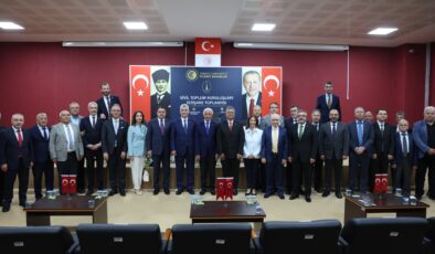 Bakan Bolat Kütahya’da Ekonomi Ve İhracat Verilerini Değerlendirdi
